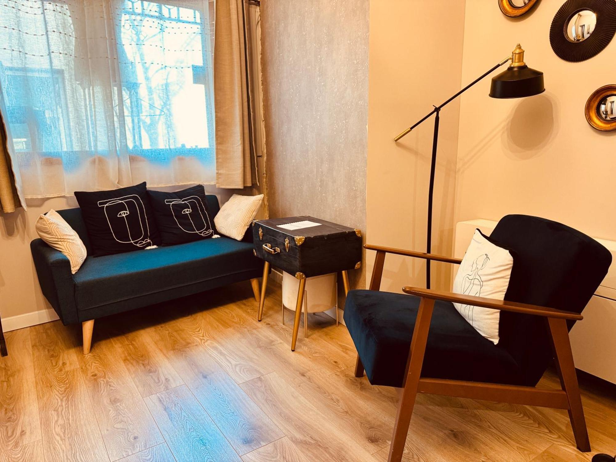 Le Tailleur, Centre Historique, Fibre, Climatisation, Ess, Rez-de-chaussee, Bedinshop Apartment