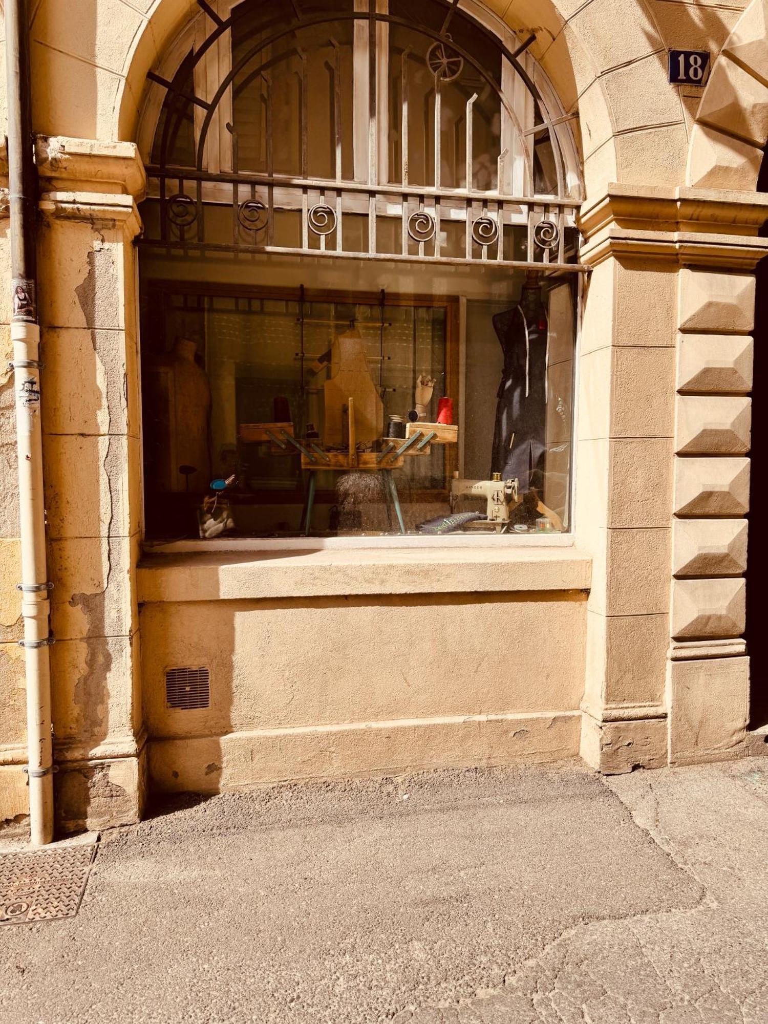 Le Tailleur, Centre Historique, Fibre, Climatisation, Ess, Rez-de-chaussee, Bedinshop Apartment *